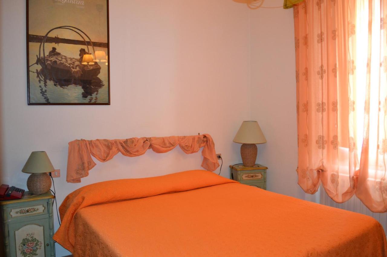 Hotel Roma سكانو المظهر الخارجي الصورة