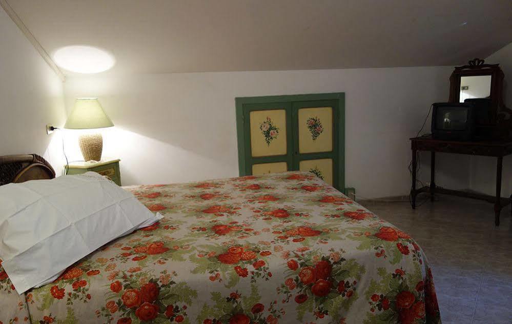 Hotel Roma سكانو المظهر الخارجي الصورة